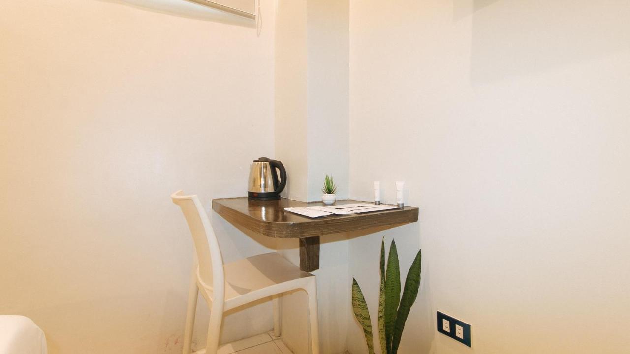 Urbanview At San Antonio'S Place Sampaloc Manila Ngoại thất bức ảnh